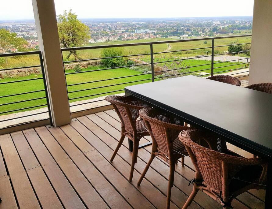 La Maison de l'Ecu : charme et vue incroyable Beaune  Extérieur photo